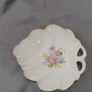 Vintage Pickard Leaf Shaped Plate